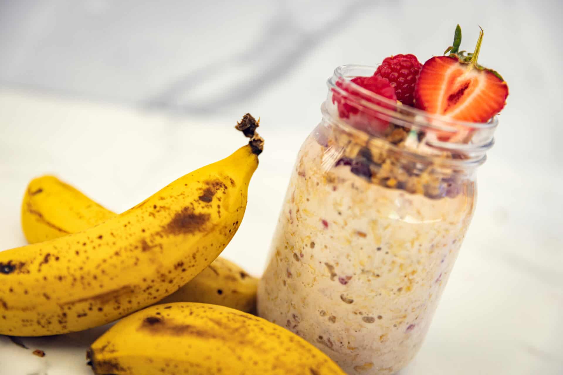 Banana Raspberry Overnight Oats